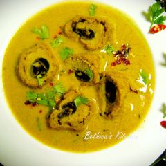 A picture of Mirchi Bajji ki Kadhi.