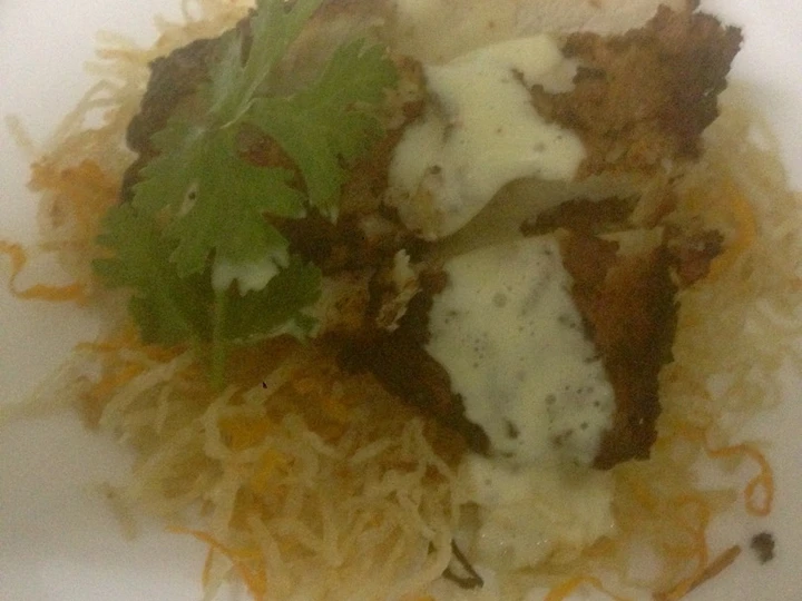 Simple Way Make Recipe Crispy potatoes carrots,cinnamon chicken with yellow sauce that is Delicious, Delicious}