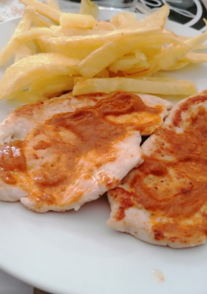Una foto de Filetes de pollo al mojo picón