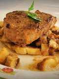 Solomillo de Ternera con Ceps, Mousse de Pato y Cebolla caramelizada