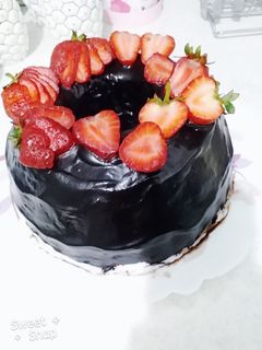 عکسی از دستور کیک شکلاتی مغزدار