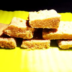 A picture of Besan burfi.