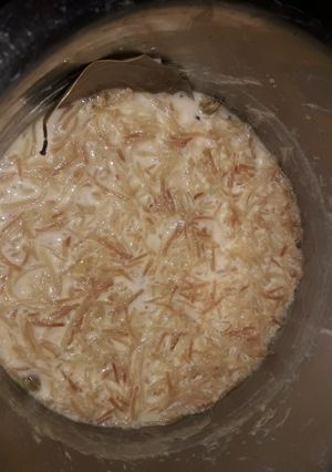 A picture of Vermicelli kheer.