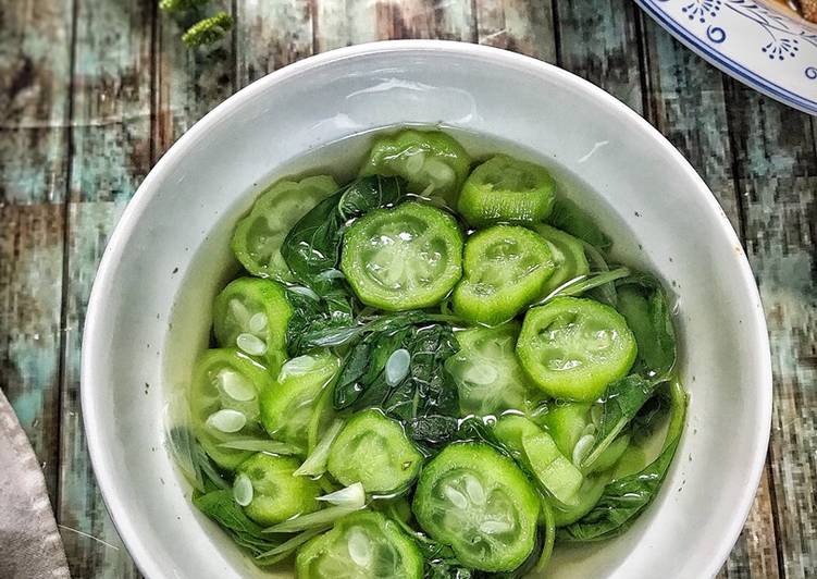 Sayur bening - bayam oyong ala mbak Firda