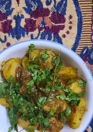 A picture of Khatty aloo.
