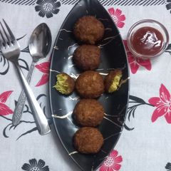 A picture of Bottlegourd Paneer Tikki.