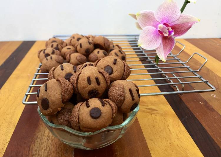 Milo doggie cookies