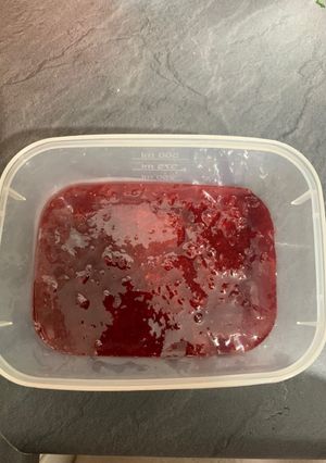 A picture of Fresh Strawberry jam🥰.