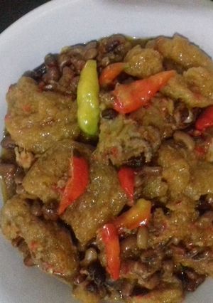 Foto resep Sambal goreng krecek dan kacang tolo