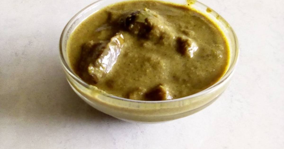 Brinjal curry Recipe by sumithra jayaraj - Cookpad