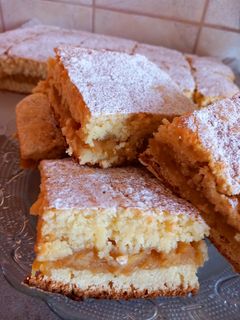 O poză a rețetei Placinta turnată cu mere 🥧.