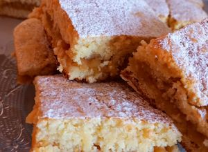O poză a rețetei Placinta turnată cu mere 🥧.