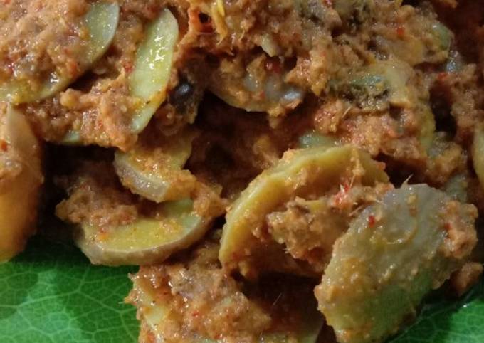 Rendang jengkol Kerang