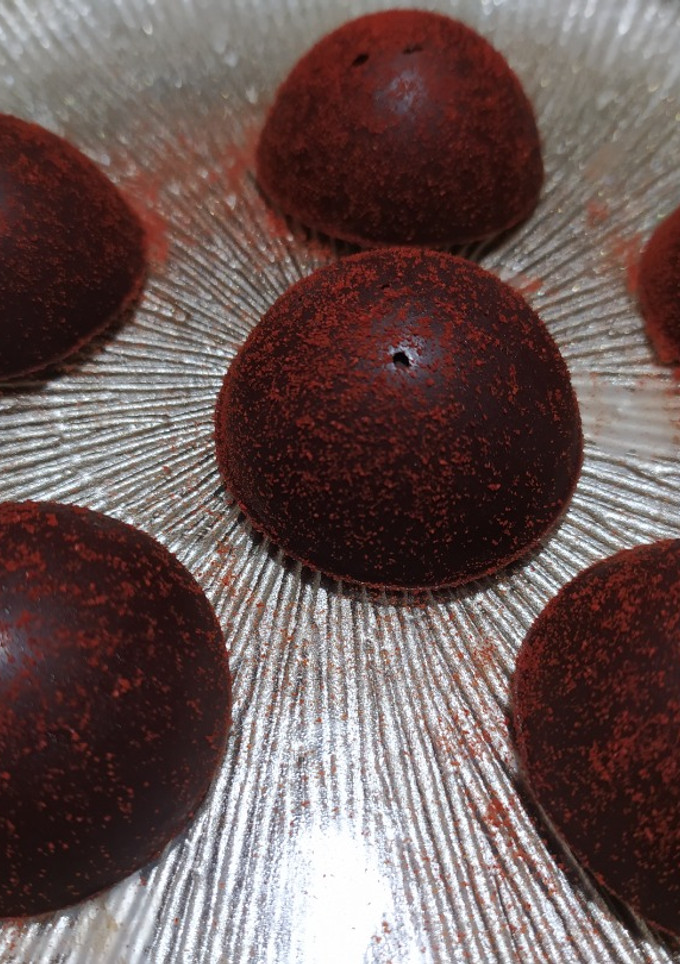 Una foto de Bombones de caramelo salado y pimentón dulce