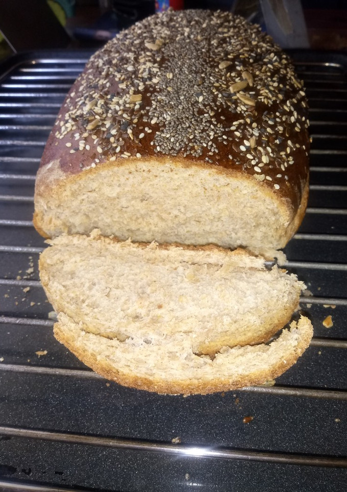Una foto de Espectacular pan integral. Súper fácil😊