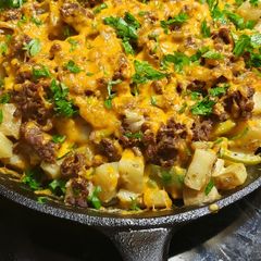 A picture of Cheesesteak Potato Skillet.