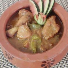 A picture of Goan_coconut_chicken curry.