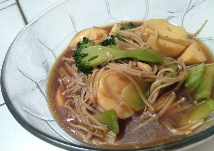 Resep Brokoli tahu jamur inoki saus tiram Lezat