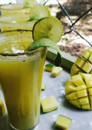 A picture of Raw mango juice.