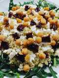 Couscous con ceci, pomodorini e quartirolo