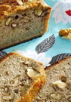 Una foto de Budín de manzana & nuez sin tacc, sin lácteos