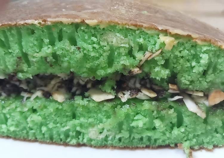 MARTABAK MANIS PANDAN HOMEMADE ALA Agreyna S