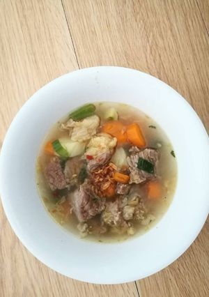 Foto resep SOP Daging Praktis!!