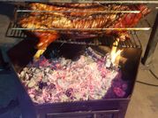 Una foto de lechon asado