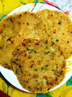 आलू गोभी के मसालेदार परांठे रेसिपी मुख्य फोटो