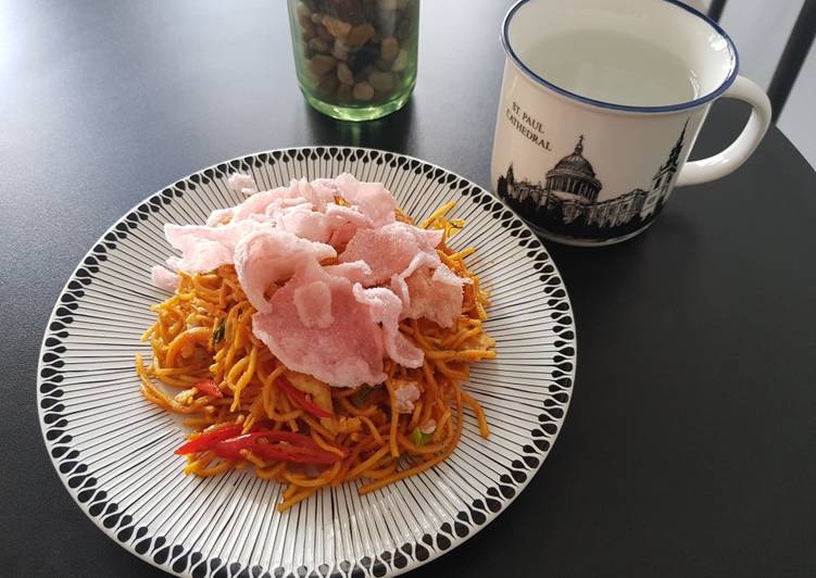 Bagaimana Membuat Mi goreng padang, Enak Banget