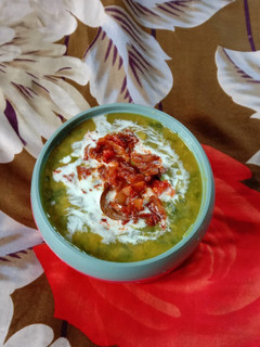 पालक तड़का दाल (Palak Tadka Dal recipe in Hindi) रेसिपी मुख्य फोटो