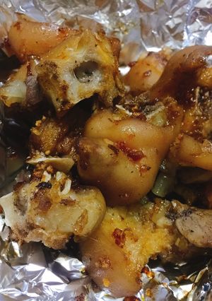 Hình của món Giò heo chiên tỏi.