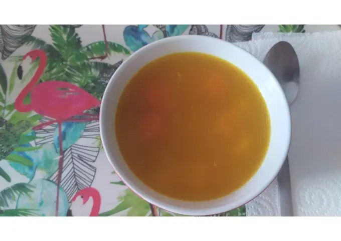 Receta Sopa de pollo con fideos