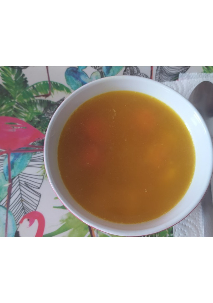 Una foto de Sopa de pollo con fideos
