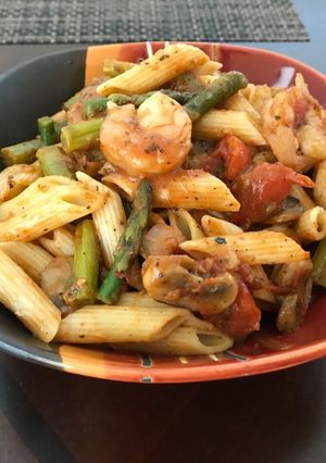 Una foto de Pasta con camarones