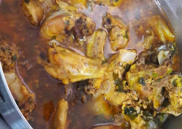 Frango matriz ensopado - Tudogosreceitas