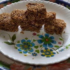 Rajgira peanuts chikki(amaranth chikki) A picture of Rajgira peanuts chikki(amaranth chikki).