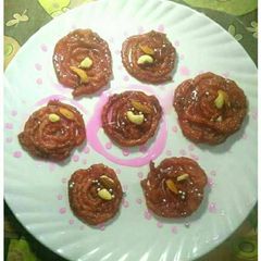 A picture of Strawberry sweet jalebi.