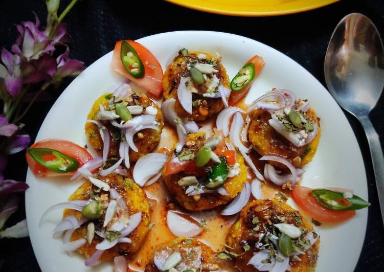 Recipe of Any-night-of-the-week Leftover Rice Tikki Chat