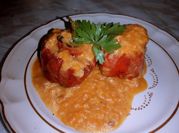 Una foto de bolillo relleno