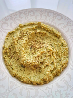 A picture of Pesto cauliflower mash.