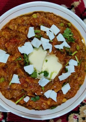 A picture of Bhaji.