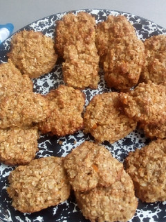 Una foto de Cookies DE NARANJA🍊🍊🍊Y AVENA