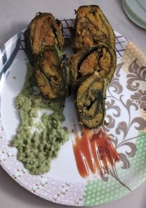 પાત્રા (Patra Recipe In Gujarati) રેસીપી મુખ્ય ફોટો