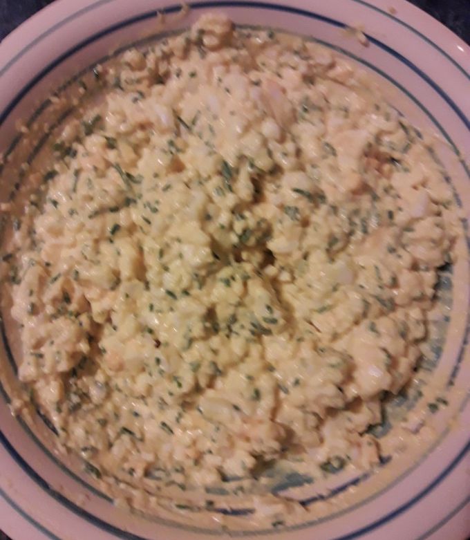 Una foto de Pasta de huevo con ciboulette