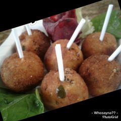 A picture of Whosayna’s Chicken Cheese Lollipop.