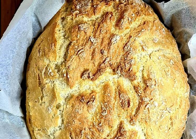 The easiest 4 ingredient, no-knead bread 🥖
