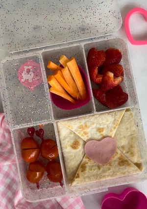 Una foto de Quesadilla para lonchera de San Valentín