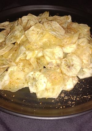 કેળા વેફર (Banana Wafer Recipe In Gujarati) રેસીપી મુખ્ય ફોટો