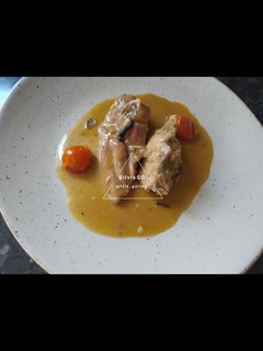 Una foto de Pollo y pavo a la marsala